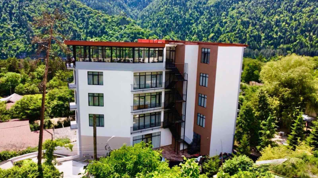 ისარგებლე ფასდაკლებით ნომერში 2 სტუმრის განთავსებაზე სასტუმრო ემერალდი | Hotel Emerald -ში. image 12