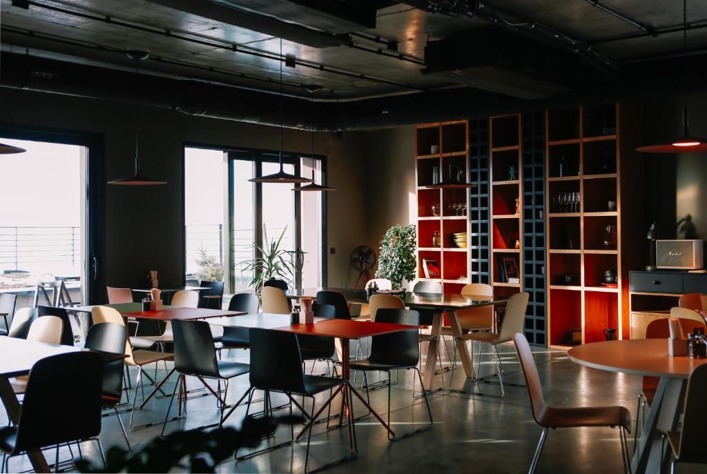 გაატარე დაუვიწყარი დრო სასტუმრო კვადრუმ სკი და იოგა რეზორტში image 15