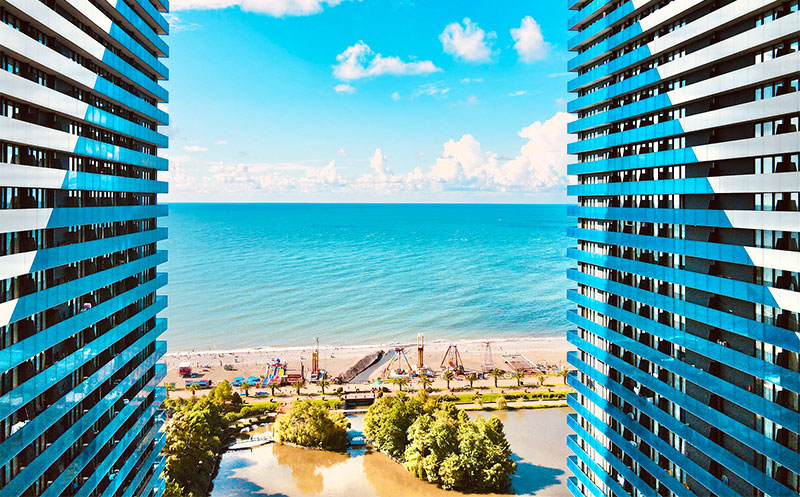 შექმენი დაუვიწყარი მოგონებები მეგობრეთან ერთად სასტუმრო ორბი სითიში 12