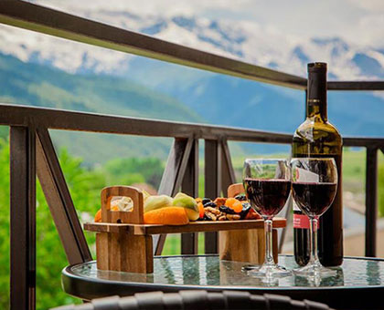 3 ადგილიანი ნომერი მესტიაში