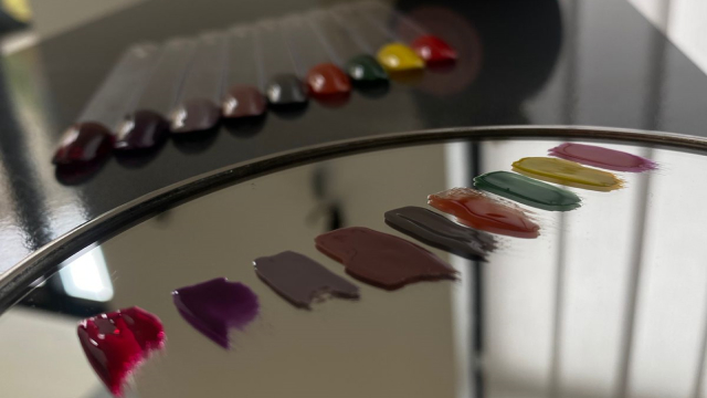 ისარგებლე ფასდაკლებით ფრჩხილების მოვლის პროცედურებზე ბიუთი ვაიბი | Beauty Vibe -ში. image 0