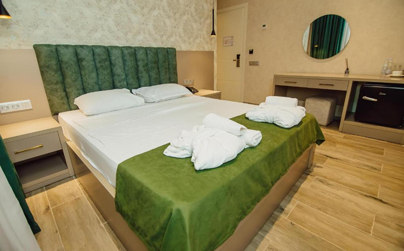 Create unforgettable memories at Hotel Neon 5