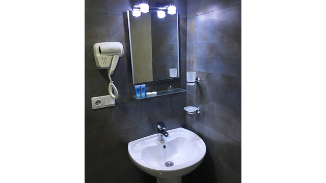 5 ლარად, 36%-იანი ფასდაკლების Swooper Code-ი, ნომერი 2 სტუმარზე + საუზმე ქობულეთის სასტუმროში «ჩილ აუთი / CHILL OUT» image 2