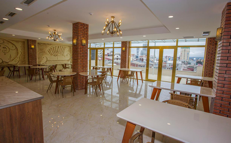 Relax and unwind with friends at Hotel Rio. 6