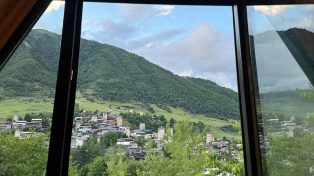 ისარგებლე ფასდაკლებით კოტეჯში 4 სტუმრის განთავსებაზე კოტეჯი თაუერვიუ | Cottage Towerview -ში. image 0