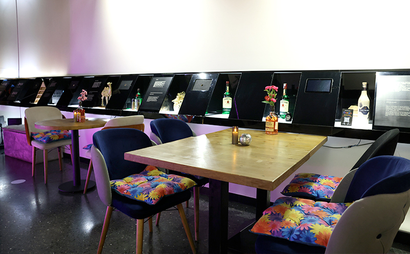 გაატარე დრო მეგობრებთან ერთად კოლექტივ ბარ & რესტორანში image 2