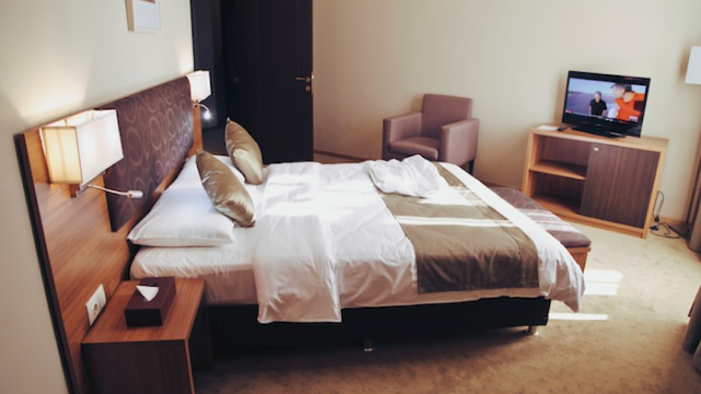 გაატარე დაუვიწყარი დრო სასტუმრო წყალტუბო პლაზაში. image 6