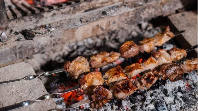 ისარგებლე ფასდაკლებით დაუვიწყარ საბავშვო ექსკურსიაზე ტყუპების საღვინე სახლში. image 5