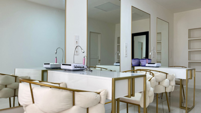 ისარგებლე ფასდაკლებით ენდოსფერო თერაპიის კურსზე ესთეტიკური სახლი ვერსალი | Versailles Aesthetic Home -ში. image 2