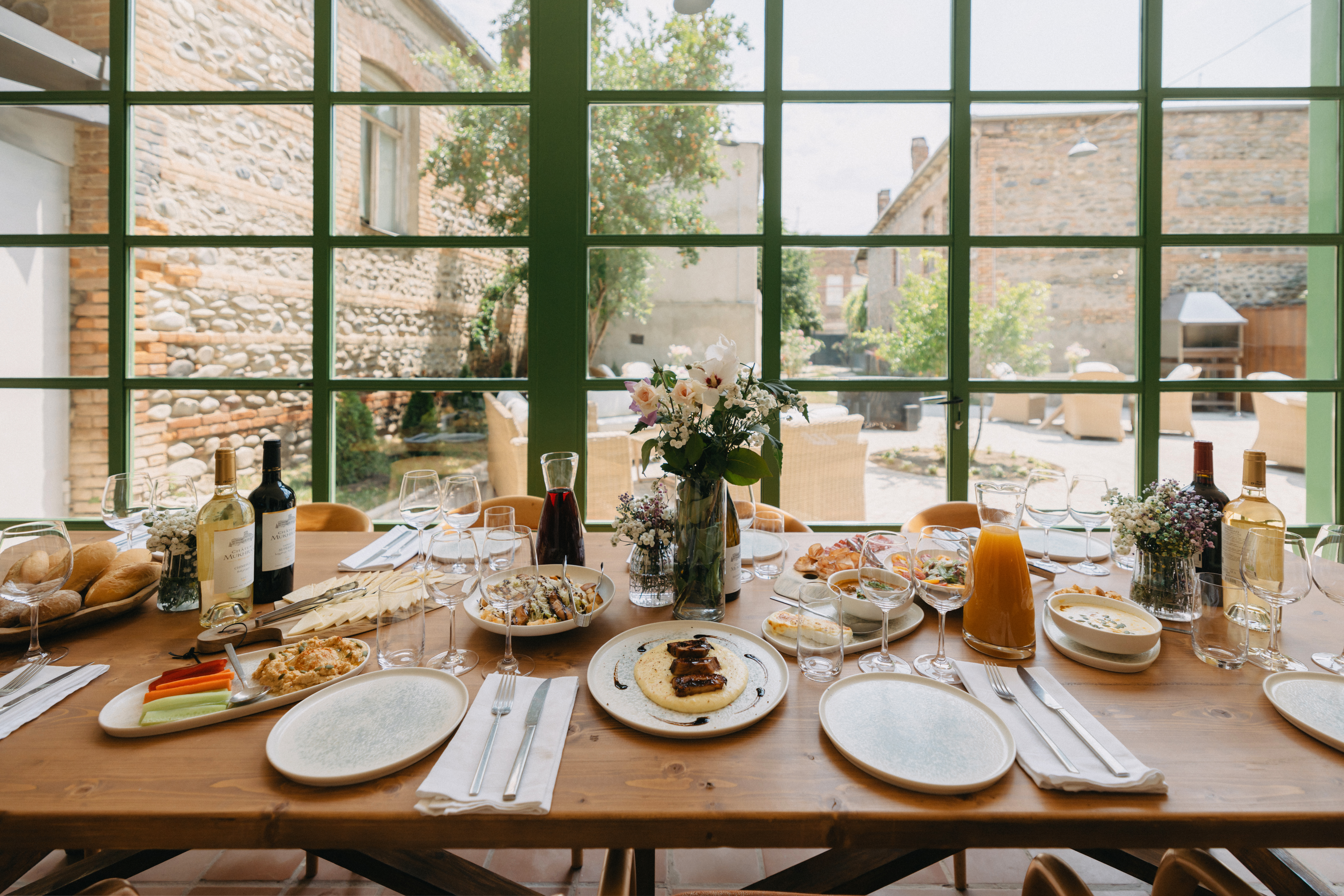 შექმენი დაუვიწყარი მოგონებები სასტუმრო ჰამო მუხრანში. image 2