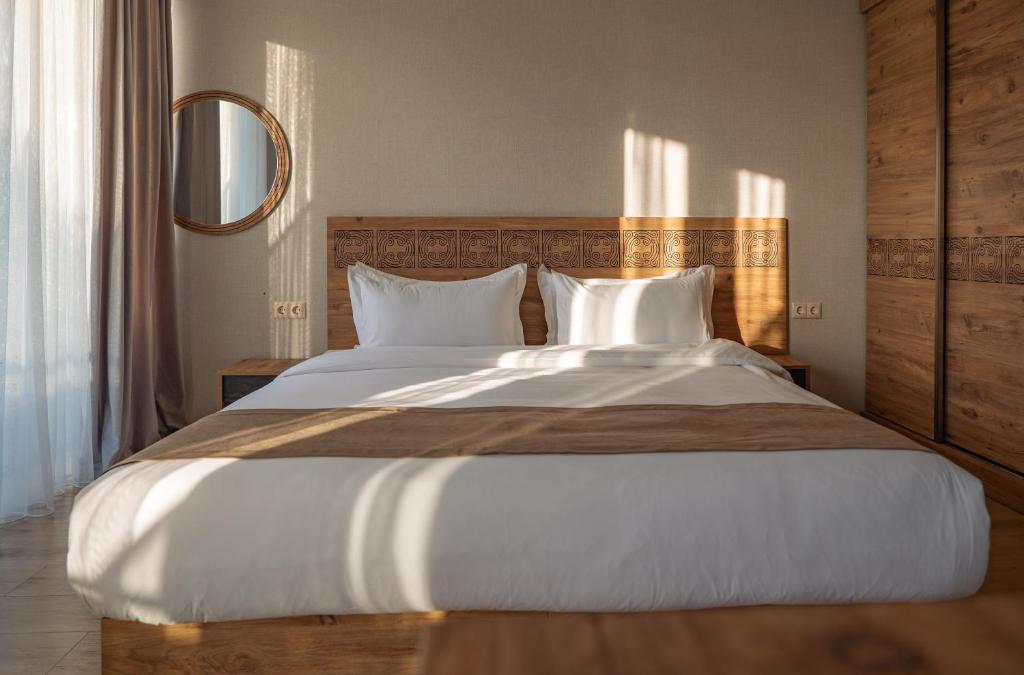 შექმენი დაუვიწყარი მოგონებები სასტუმრო საბადური ჰილსში. image 8