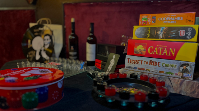 გაატარე დაუვიწყარი დრო მყუდრო ბარში. image 2