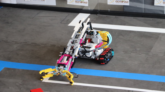 ისწავლე რობოტების აწყობა, 3D მოდელირება, ელექტრონიკა - ცოდნა, რომელიც თამაშით მოდის image 6