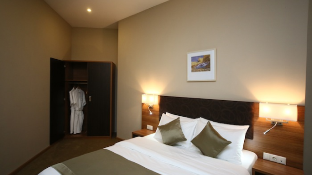 გაატარე დაუვიწყარი დრო სასტუმრო წყალტუბო პლაზაში. image 8