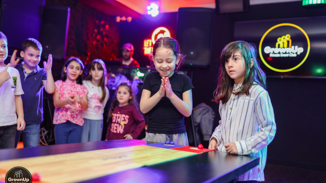 ისარგებლე ფასდაკლებით 10, 15, 20, 25, 30 მოზარდზე გათვლილ წვეულებაზე გროუნაფი | GrownUp -სგან. image 2