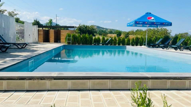 ისარგებლე ფასდაკლებით საოჯახო ნომერში 4 სტუმრის განთავსებაზე ბერხევა გლემპინგი | Berkheva Glamping -ში. image 18