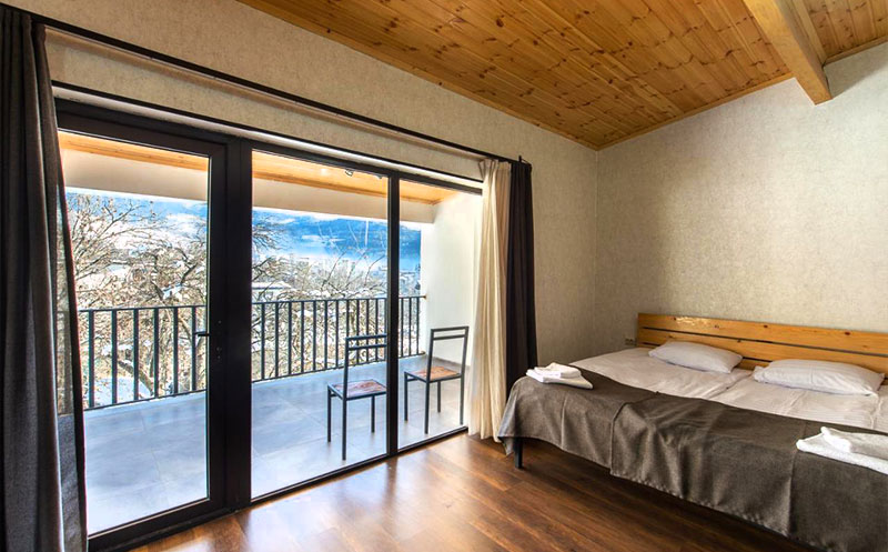 განიტვირთე მეგობრებთან ერთად სასტუმრო ამირანში image 2