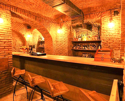 კერძები და სასმელი 13-15 სტუმარზე