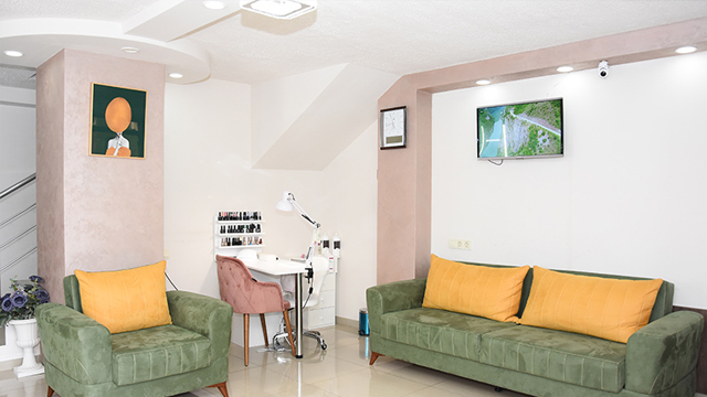 Within this offer, get a discount on ultrasonic wave massage for your desired body area at Beauty Centre Annia.  image 1