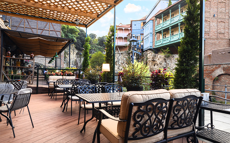 გაატარე დაუვიწყარი დრო მეგობრებთან ერთად და მიირთვი საყვარელი კერძები ტერასა ბოტანიკაში image 8