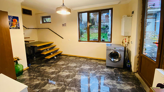 ისარგებლე ფასდაკლებით 2; 3 ან 4-ადგილიან ნომერში განთავსებაზე ბორჯომის საოჯახო სასტუმრო „გიომანი"-სგან. image 11