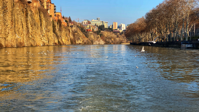 ისარგებლეთ ფასდაკლებით და გაისეირნეთ კატერით ძველ თბილისში რივერ თრიფ თბილისი | River Trip Tbilisi-სთან ერთად. image 7