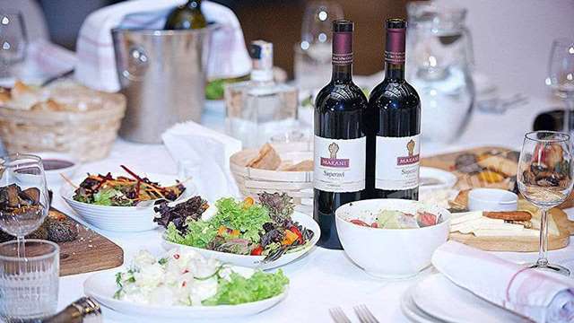 5 ლარად, 100%-იანი ფასდაკლების Swooper Code-ი, ხინკლის მენიუ და ლუდი 3 პერსონაზე რესტორანში «სამეფო» image 7