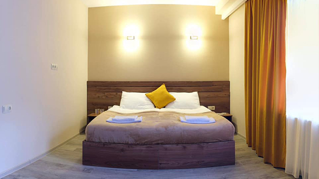 ისარგებლე ფასდაკლებით ნომერში 2 სტუმრის განთავსებაზე, ყუროს მთის ხედით აქსიენი | Axien -ში. image 6