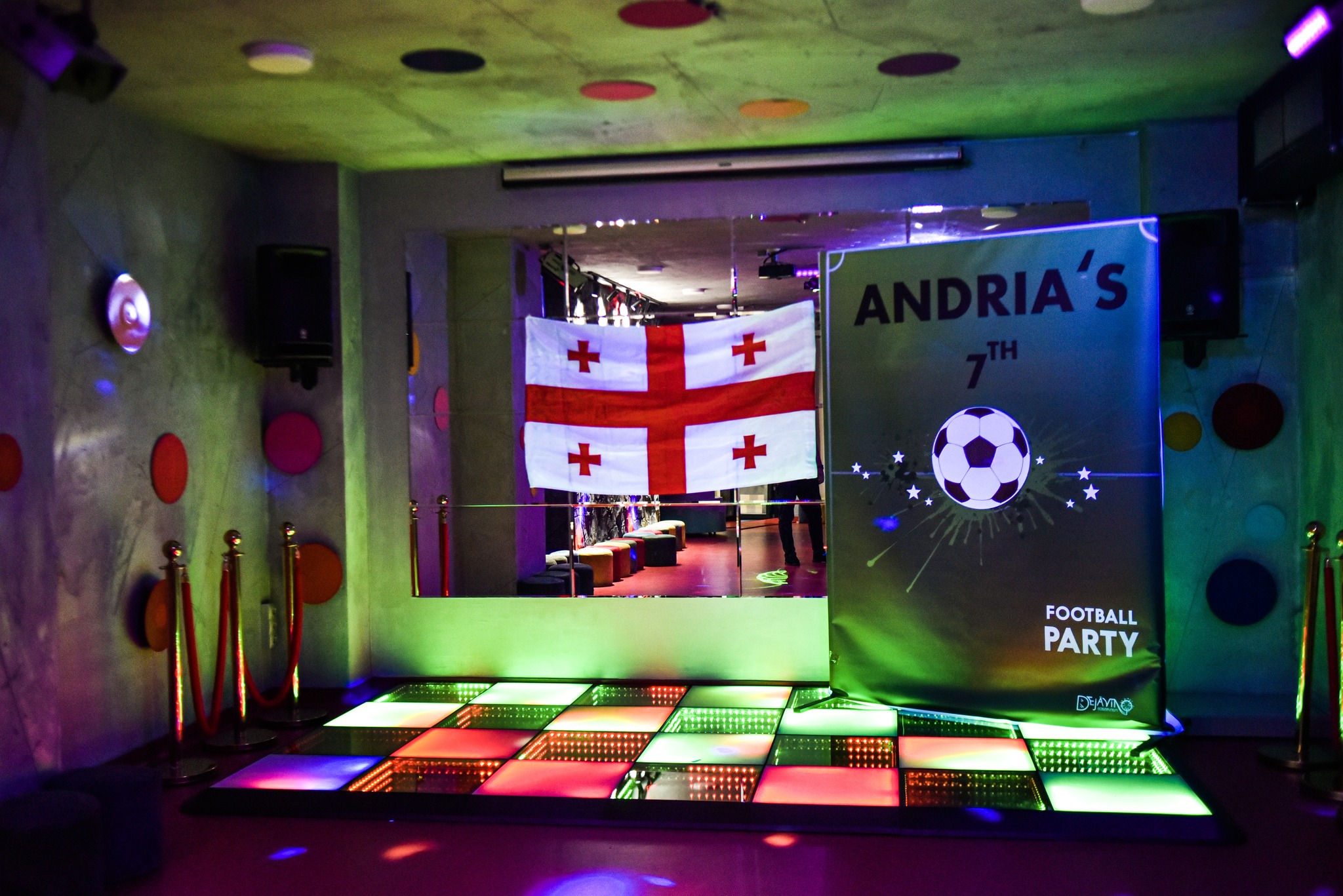 ყველაფერი ერთ შეთავაზებაში -  გართობა, დაუვიწყარი ატმოსფერო და მეგობრები image 3