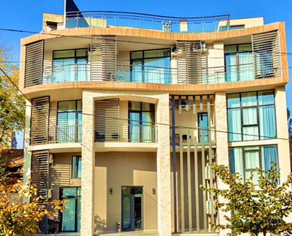 Enjoy a relaxing stay with your loved one in a Tbilisi hotel.