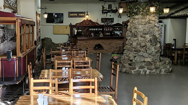 ეწვიეთ "ხინკლის სახლ - დომ ბიტა-ს" და დააგემოვნეთ ქართული სამზარეულო თქვენს საყვარელ ადამიანებთან ერთად image 2