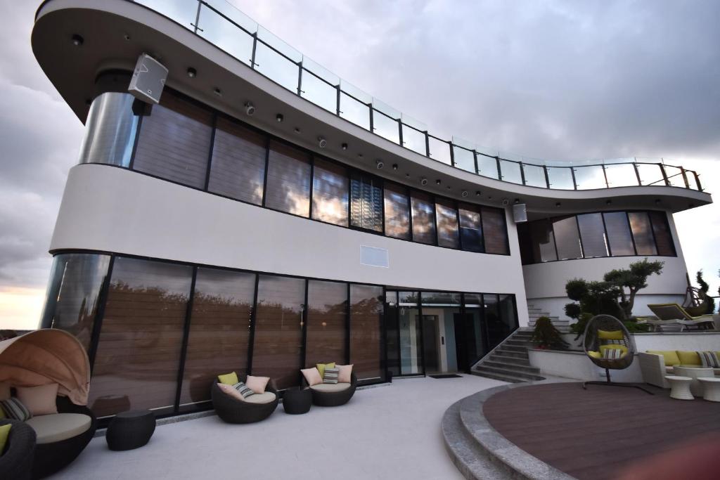 შექმენი დაუვიწყარი მოგონებები ბუტიკ სასტუმრო ლეთო ზუგდიდში. image 24