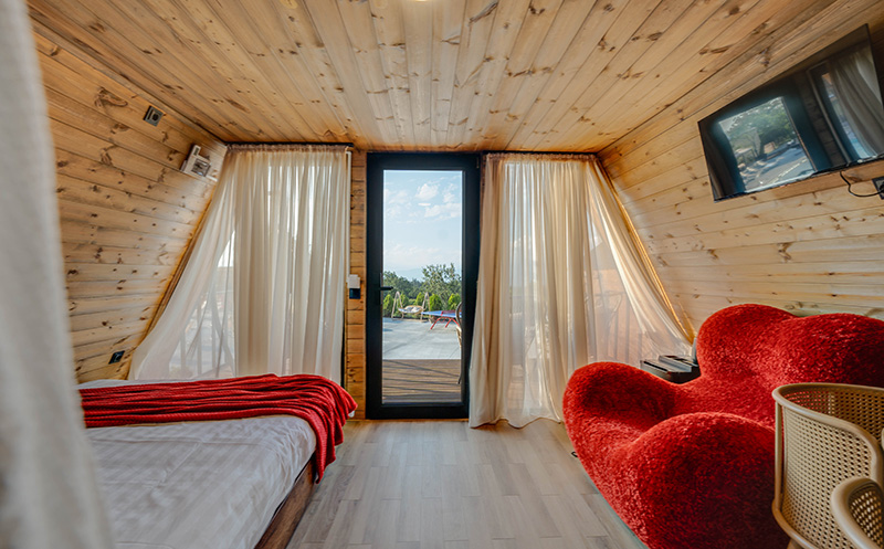 შექმენი დაუვიწყარი მოგონებები იყალთო ვუდსში 10