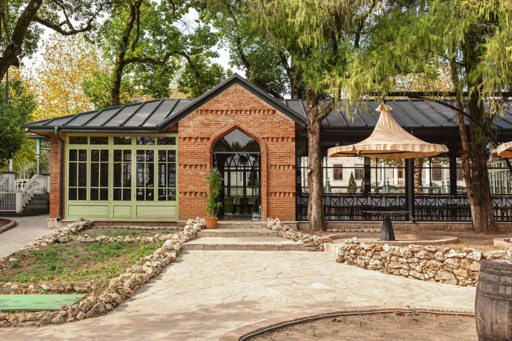 შექმენი დაუვიწყარი მოგონებები სასტუმრო პარკ ჰოტელ წყალტუბოში. image 9