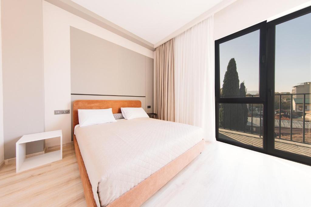 გაატარე დაუვიწყარი დრო სასტუმრო დორსში. image 1