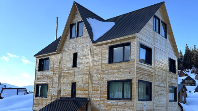 Take advantage of the discount on accommodation for 4 guests at Continent Bakhmaro. image 11