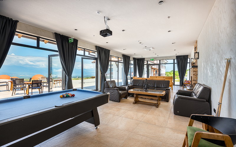 გაატარე დაუვიწყარი დრო სასტუმრო ქვევრებში 41