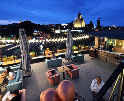 გაატარე დაუვიწყარი დრო რეზიდენკო თბილისში