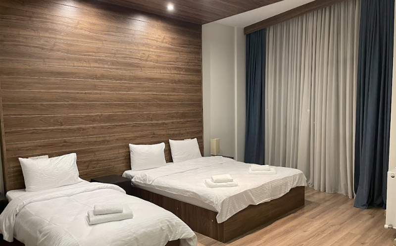 გაატარე დაუვიწყარი დრო სასტუმრო ვიქტორია ინნში image 1