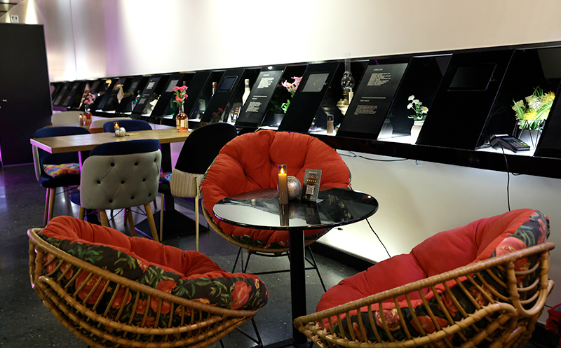 გაატარე დრო მეგობრებთან ერთად კოლექტივ ბარ & რესტორანში image 1