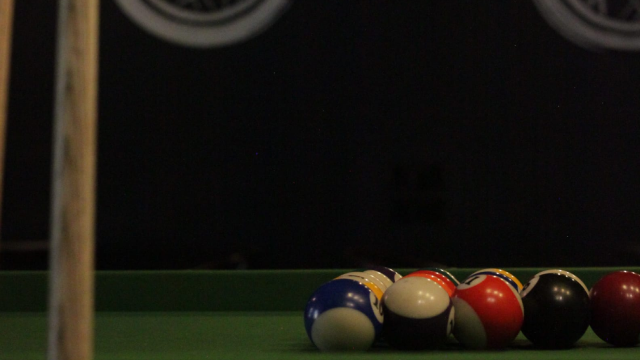 გაატარე დრო მეგობრებთან ერთად და შექმენი დაუვიწყარი მოგონებები Bikes and Billiards Cafe -ში. 0