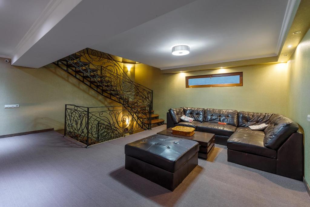 Enjoy an unforgettable time at Hotel GoodAura image 11