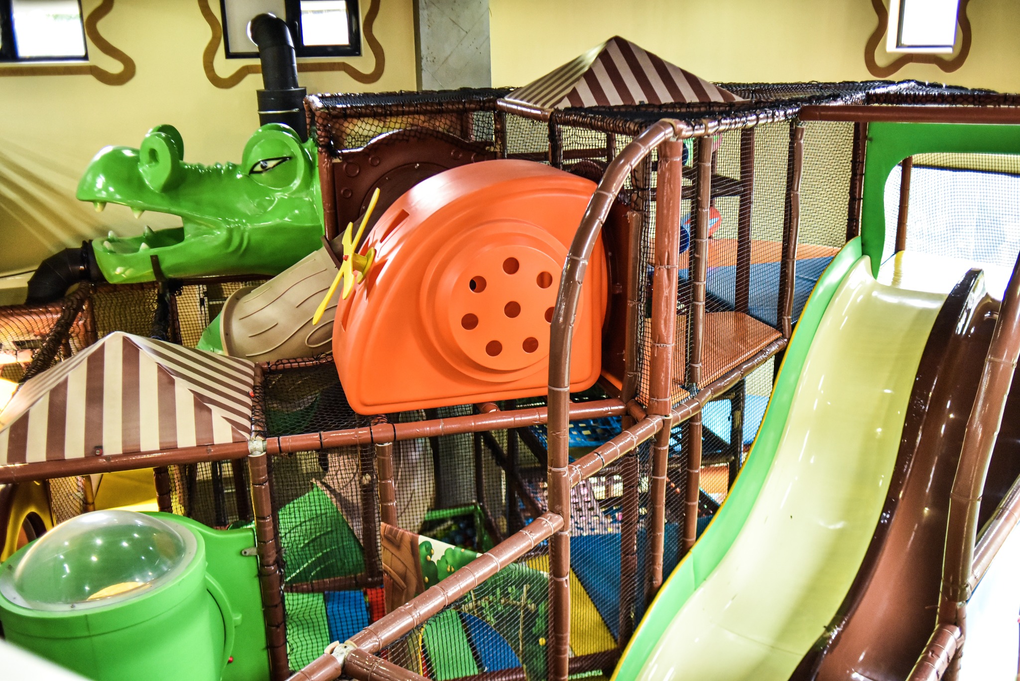 ყველაფერი ერთ შეთავაზებაში -  გართობა, დაუვიწყარი ატმოსფერო და მეგობრები image 2