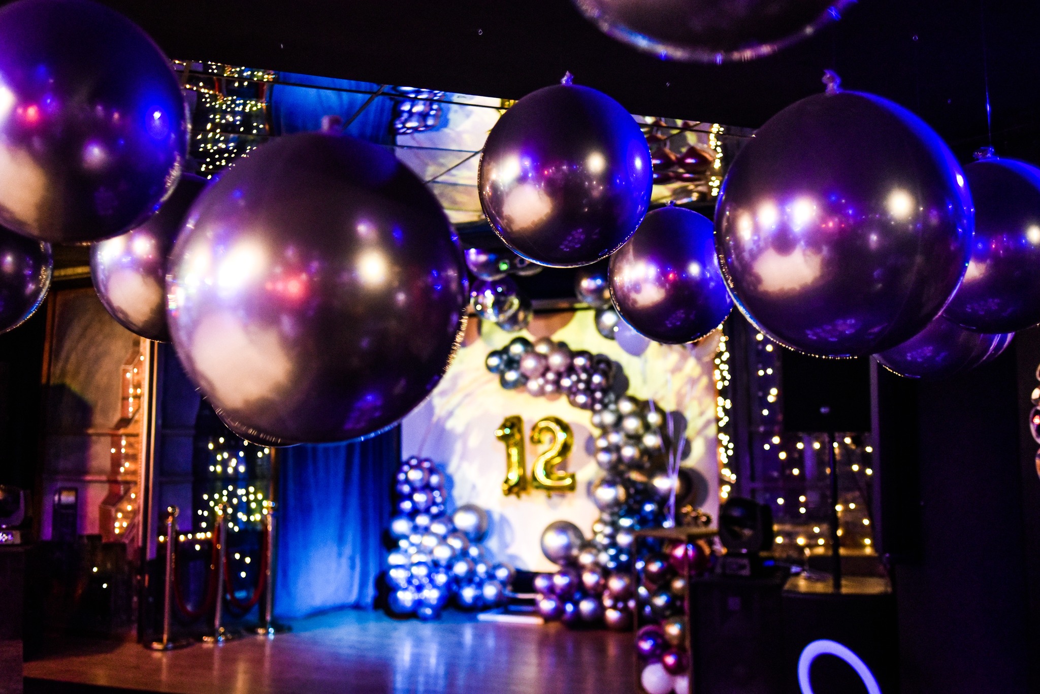 მიიღე განსაკუთრებული პირობები დაბადების დღის პროგრამაზე ან საახალწლო კარნავალზე  კლუბ დეჟავუში image 1