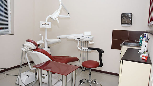 ისარგებლე შეთავაზებით მეტალო-კერამიკის (ფაიფურის) კბილზე (1 ცალი) - PM Dent-გან image 1