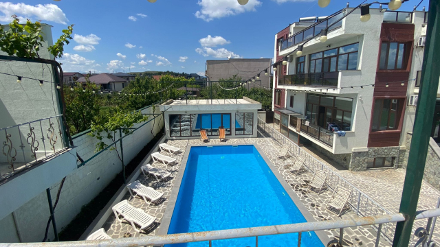 Take advantage of the discount on accommodation for 2 guests at Dream Villa Tbilisi. image 3