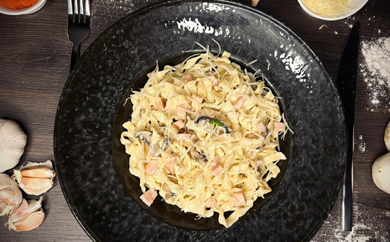 Buy a Swooper code and get a 20% discount on the full menu from Solaro Cafe. 10