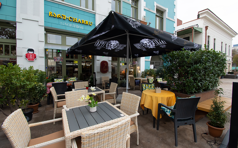 Create an unforgettable taste experience at Restaurant Charu 11