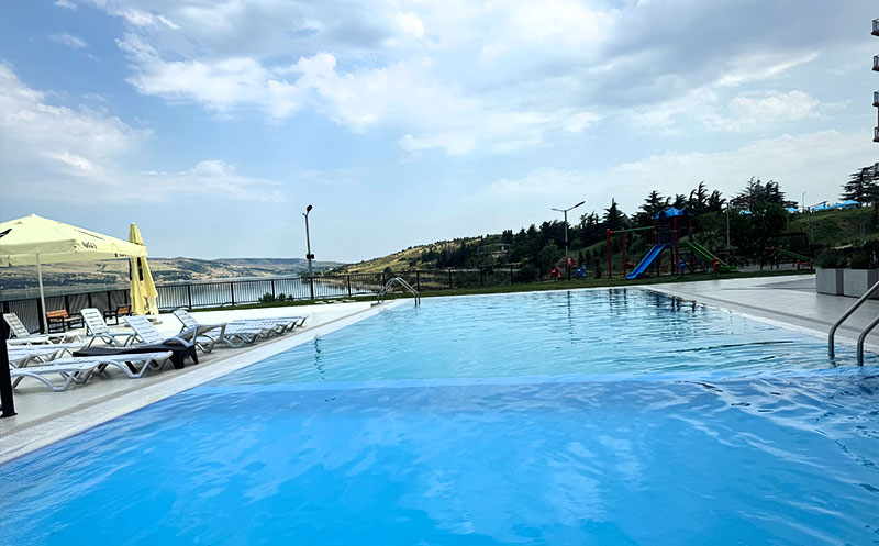Take advantage of the discount on a one-day unlimited pass to the open-air pool at Gino Seaside Tbilisi. image 5