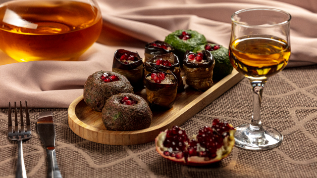 ისარგებლე ფასდაკლებით 20 სტუმარზე გათვლილ მენიუზე რესტორანი თამადა | Restaurant Tamada -ში. image 1